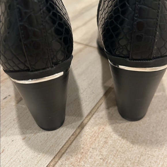 Circus by Sam Edelman CAL Black Croc-Embossed Ankle Boots - Picture 7 of 8